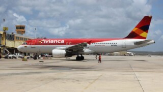 Colombiaanse Avianca schort vluchten Curaçao tijdelijk op vanwege corona