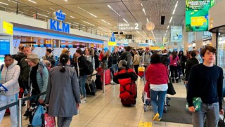 Uitgerust op reis naar Aruba met een overnachting op Schiphol